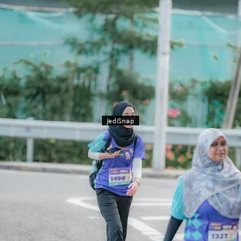 Runner Photo 8342017