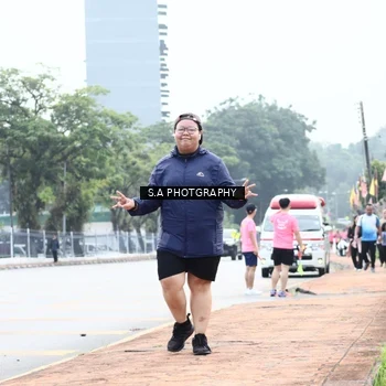 Runner Photo 8342025