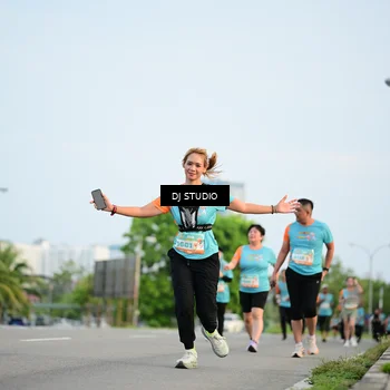 Runner Photo 8342026