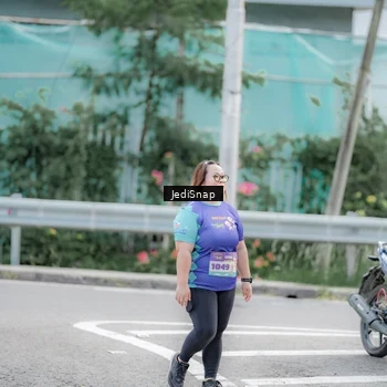 Runner Photo 8342054