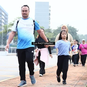 Runner Photo 8342062