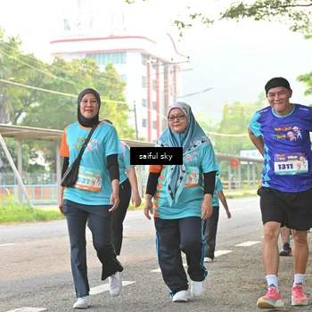 Runner Photo 8342111