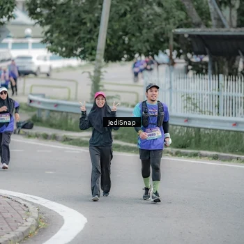 Runner Photo 8342133