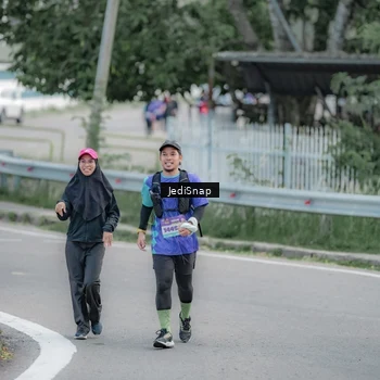 Runner Photo 8342152