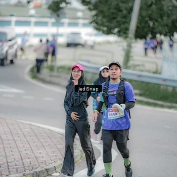 Runner Photo 8342163