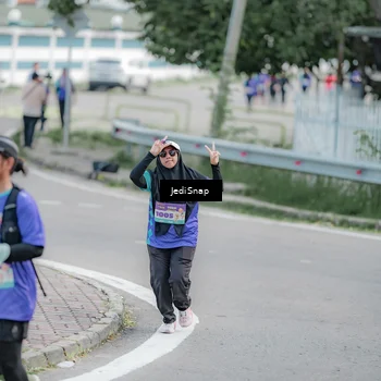 Runner Photo 8342166