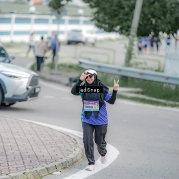 Runner Photo 8342184