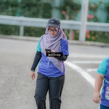 Runner Photo 8342218