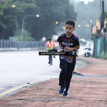 Runner Photo 8342238