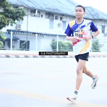 Runner Photo 8342255