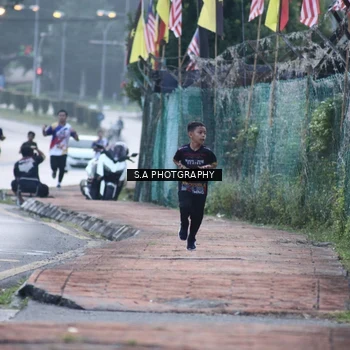 Runner Photo 8342260