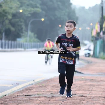 Runner Photo 8342261
