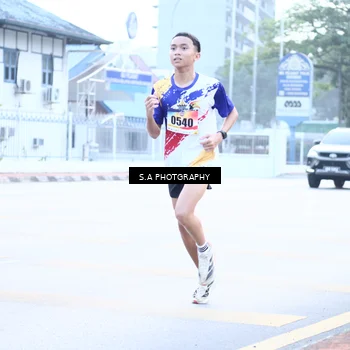 Runner Photo 8342267