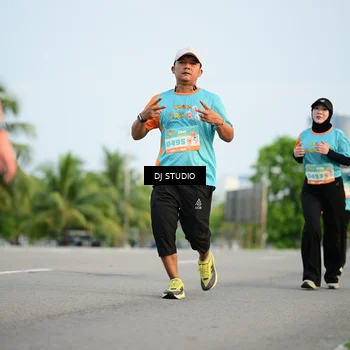 Runner Photo 8342274