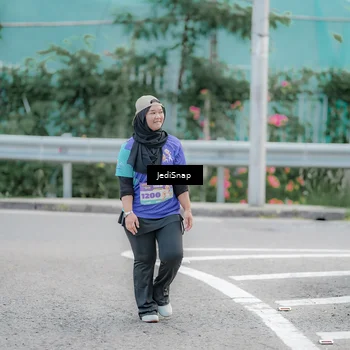 Runner Photo 8342282