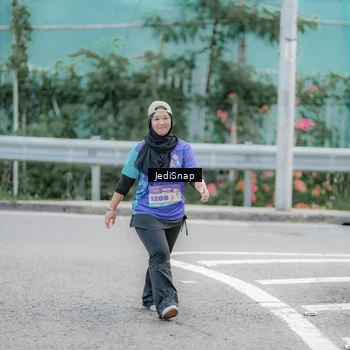 Runner Photo 8342287