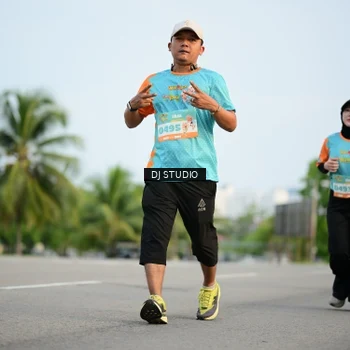 Runner Photo 8342297