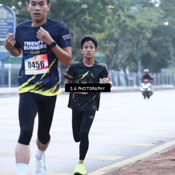 Runner Photo 8342303