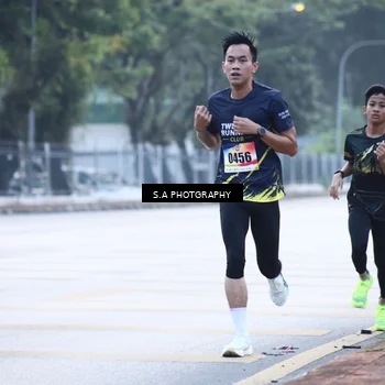 Runner Photo 8342331