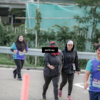 Runner Photo 8342348