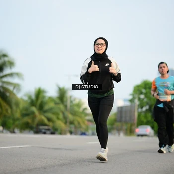 Runner Photo 8342362