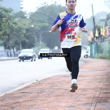 Runner Photo 8342366