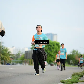 Runner Photo 8342374