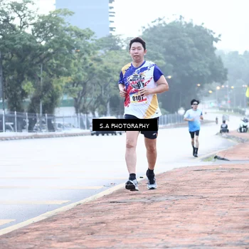 Runner Photo 8342377