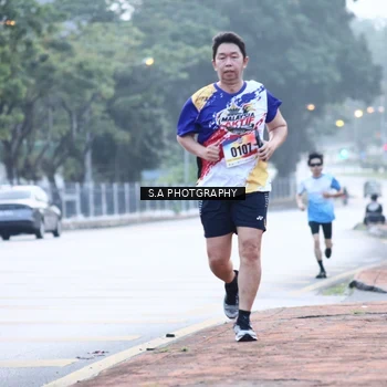 Runner Photo 8342389