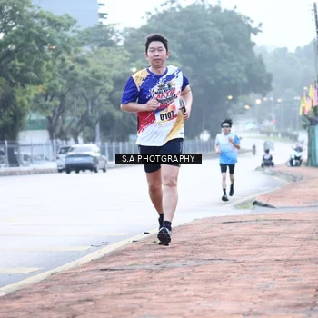 Runner Photo 8342393