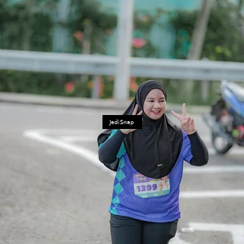 Runner Photo 8342396
