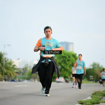 Runner Photo 8342401