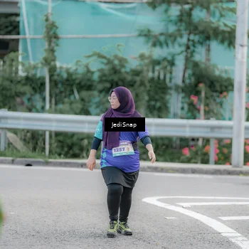 Runner Photo 8342419