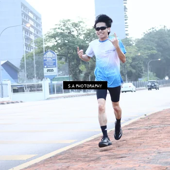 Runner Photo 8342431