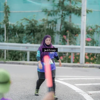 Runner Photo 8342444