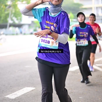 Runner Photo 8342445