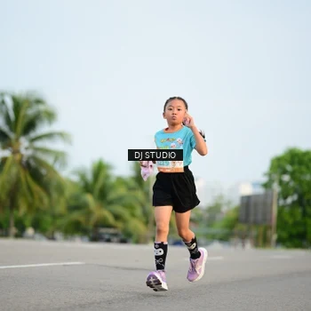 Runner Photo 8342448