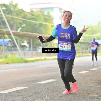 Runner Photo 8342451