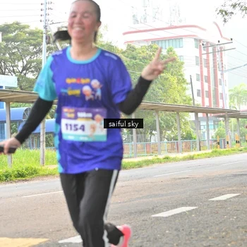 Runner Photo 8342459