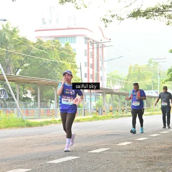 Runner Photo 8342468