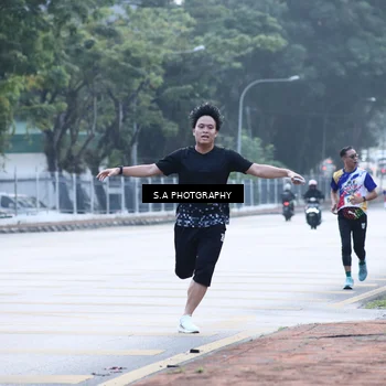Runner Photo 8342491