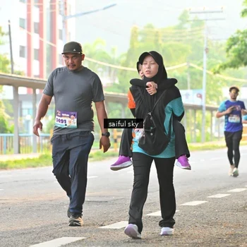 Runner Photo 8342521