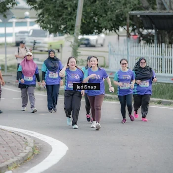 Runner Photo 8342522
