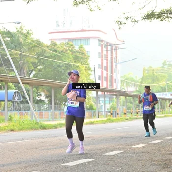 Runner Photo 8342532