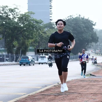 Runner Photo 8342557