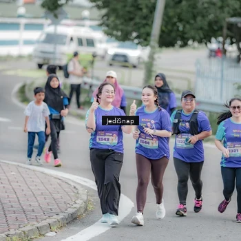 Runner Photo 8342560