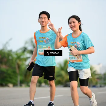 Runner Photo 8342566