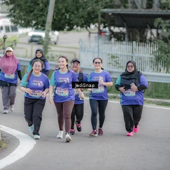 Runner Photo 8342572