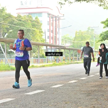 Runner Photo 8342581