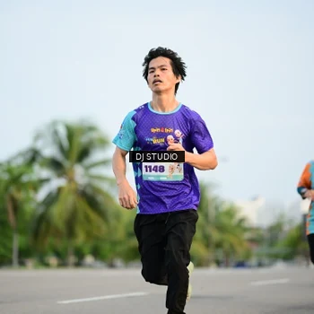 Runner Photo 8342584